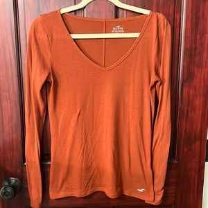 Hollister Long Sleeve V-Neck